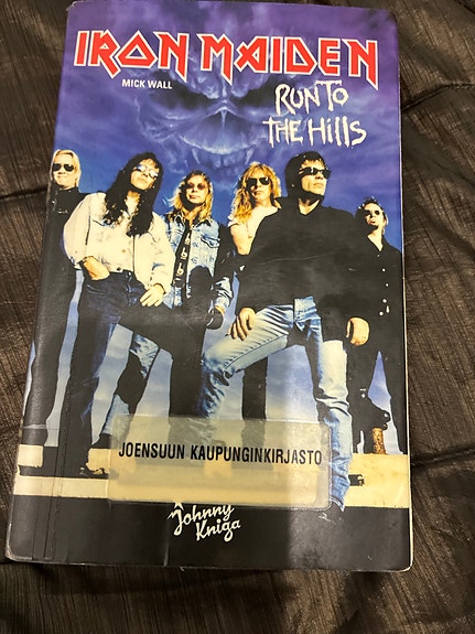 Mick Wall/ Iron Maiden Run to the hills