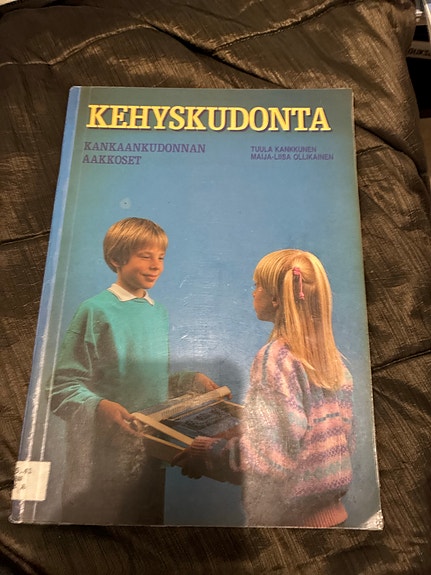 Tuula Kankkunen: Kehyskudonta