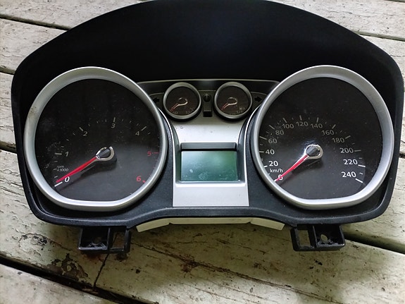 Ford Focus 1.6diesel mittaristo Visteon VP8Y4F-10A855-A