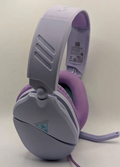 Turtle Beach gaming headset (lavender/purple)