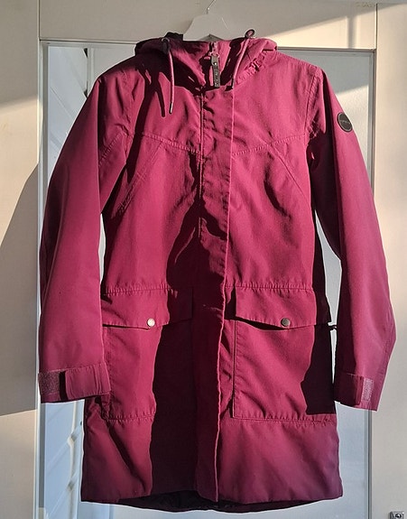 Icepeak Alpena viininpunainen parkatakki (koko 34)