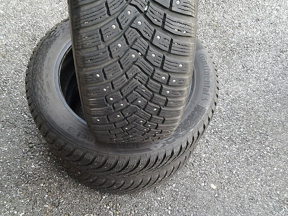 Nastarenkaat 2 kpl Continental 205/55 17"