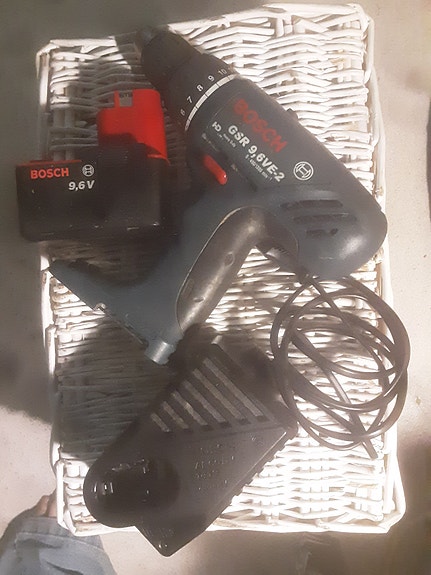 Bosch GSR 9,6 VE-2  porakone ruuvinväännin