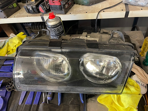 BMW E36 Kuskinpuolen etu-umpio