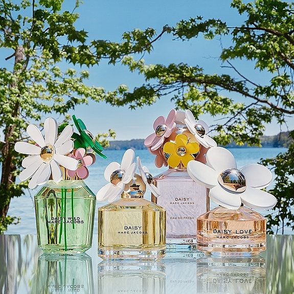 Marc Jacobs Daisy