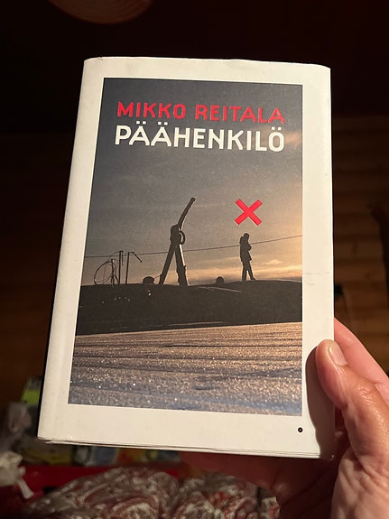 Mikko Reitala: Päähenkilö kovakantinen kirja