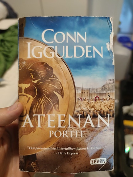 Conn Iggulden Ateenan portit pokkari