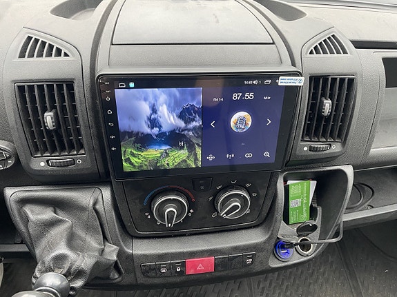 Android soitin Mercedes Sprinter, VW Transporter ja muut..