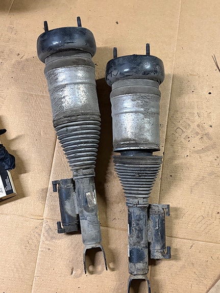 Mercedes-Benz s205/w205 ilmajousituksen iskunvaimentimet Bilstein