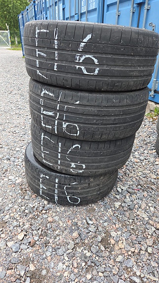 Renkaat 245/40/20 Continental 4 kpl 5 mm EI6