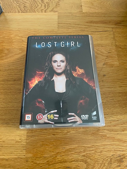 Lost girl the complete series dvd boxi