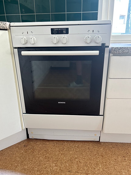 Siemens keraaminenlisi uuni HC723210S
