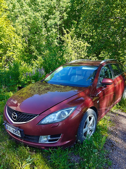 Mazda varaosiksi