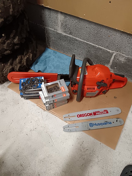 Husqvarna 353 moottorisaha