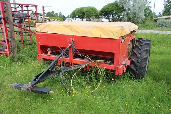 tume hkl 2500