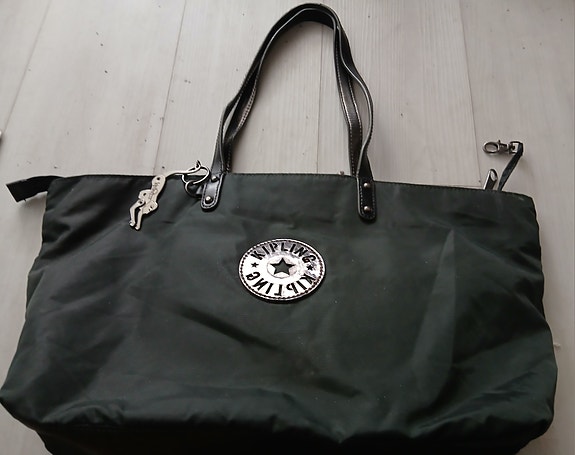 Kipling laukku