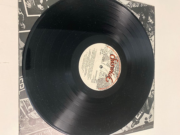 Product image 8 of 9