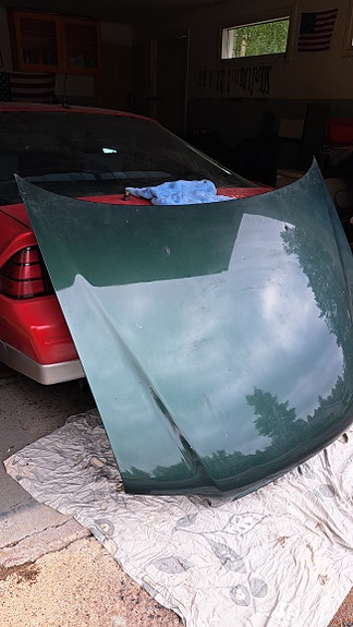 Volvo V40/S40 1988-2004 konepelti