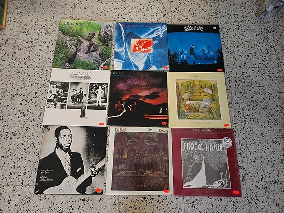 O: CD- ja LP-levyt, levyjä