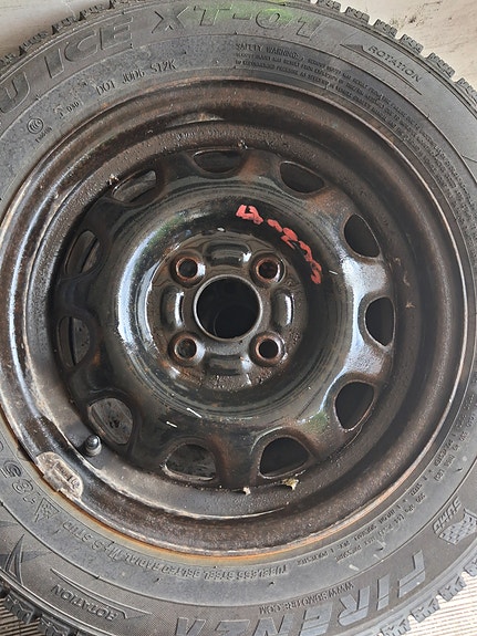 Suzuki 14 tuuman peltivanteet