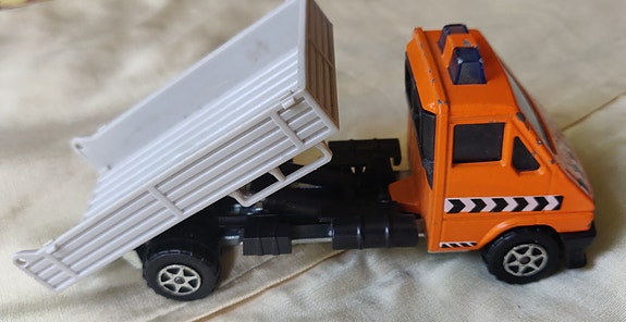 Product image 6 of 8