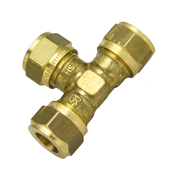 Puserrus T-liitin 18 mm