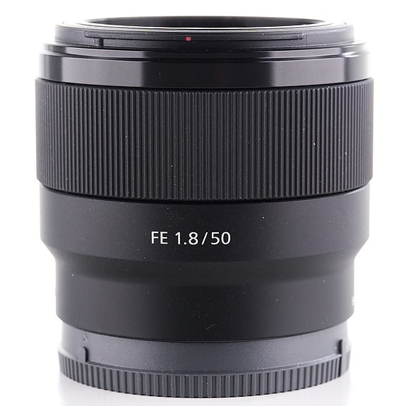 Sony FE 50mm f/1.8 -objektiivi (käytetty)