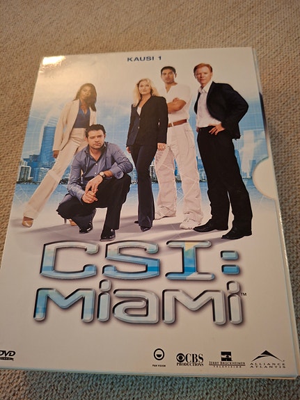 CSI: Miami kausi 1 DVD-boksi