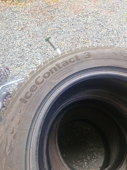 Continental icecontact 3 nastarenkaat 235/60 r18