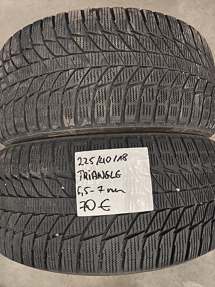 225/40R18 Triangle käytetyt kitkarenkaat