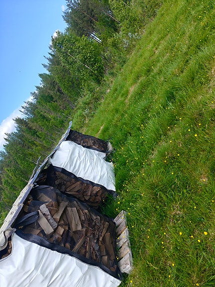Myydään polttopuuta! Kuusamo/Ruka