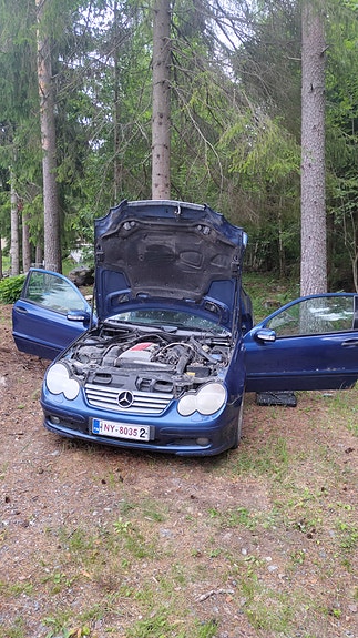 Mercedes Benz W203 C200K