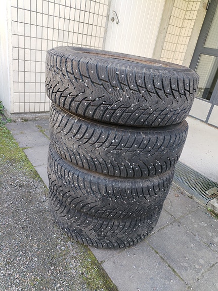 Chrysler voyager nastarenkaat 4 kpl