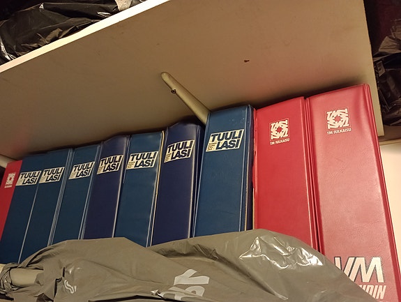 Auto lehtiä Vauhdin maailma, Tekniikan maailma, Tuulilasi