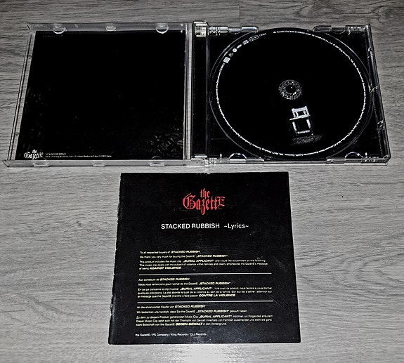 Product image 3 of 3