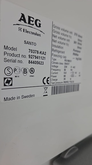 Ostetaan Aeg santo model  70378-KA2 jääkaapin ovi rosteri