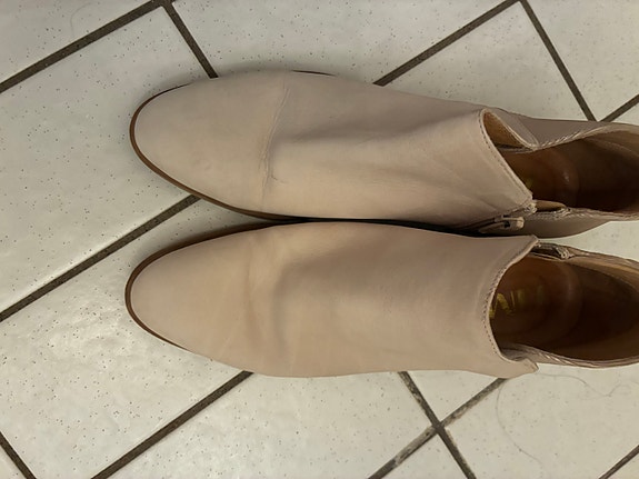 Nahkaiset nilkkurit koko 37 beige