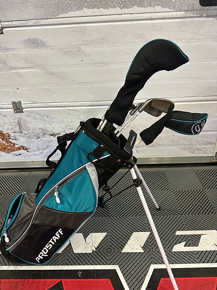 ProStaff golfbägi ja mailat jr