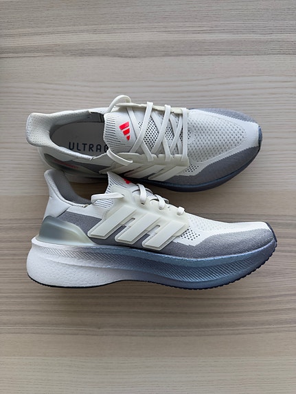 ADIDAS ULTRABOOST 5 SHOES