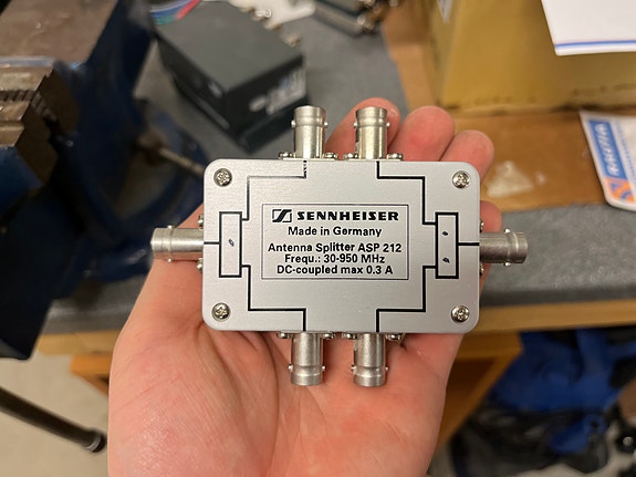 Sennheiser ASP212 antennisplitteri