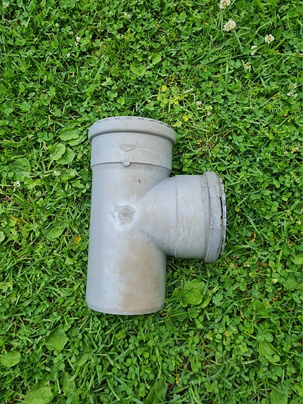 Viemäriputken T-haara