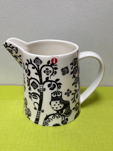 Iittala Taika kaadin mustavalkoinen