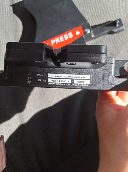 Product image 3 of 3