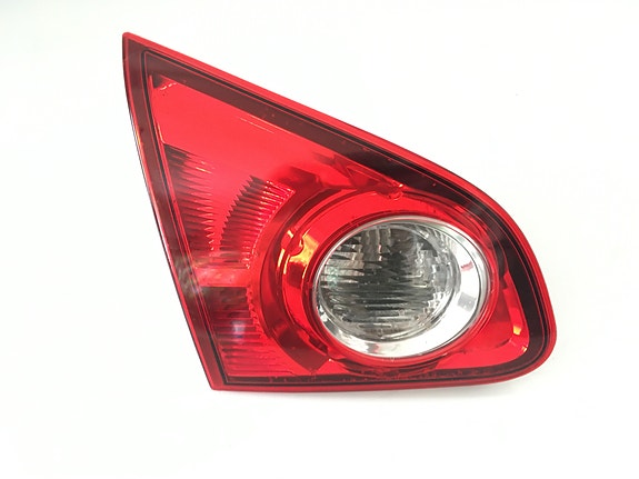 Nissan Qashqai J10 (2007-2010) vasen takavalo