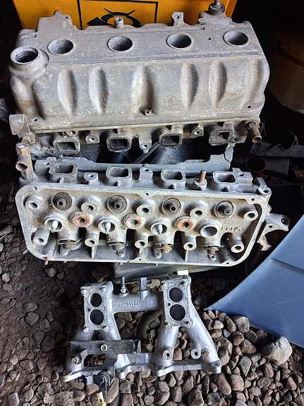 Toyota 2T