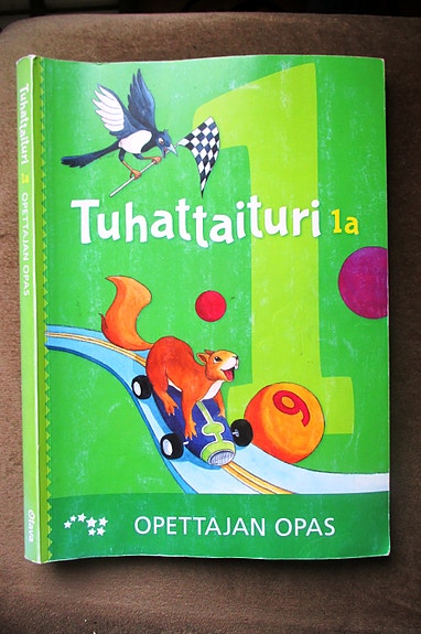 Tuhattaituri 1a. Opettajan opas