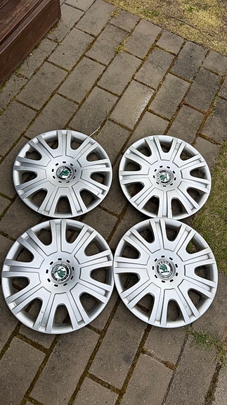 Skoda 15” pölykapselit 4 kpl