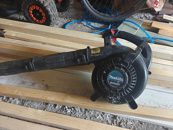 makita