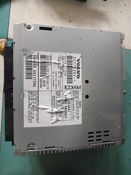 Volvo V50 2006 CD-soitin + näyttö