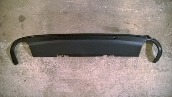 Volvo S60 / V60 (2014-2017) takapuskurin alaosa